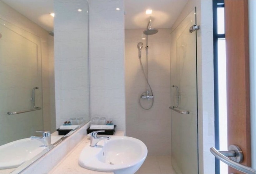 Silom Forest Exclusive Residence