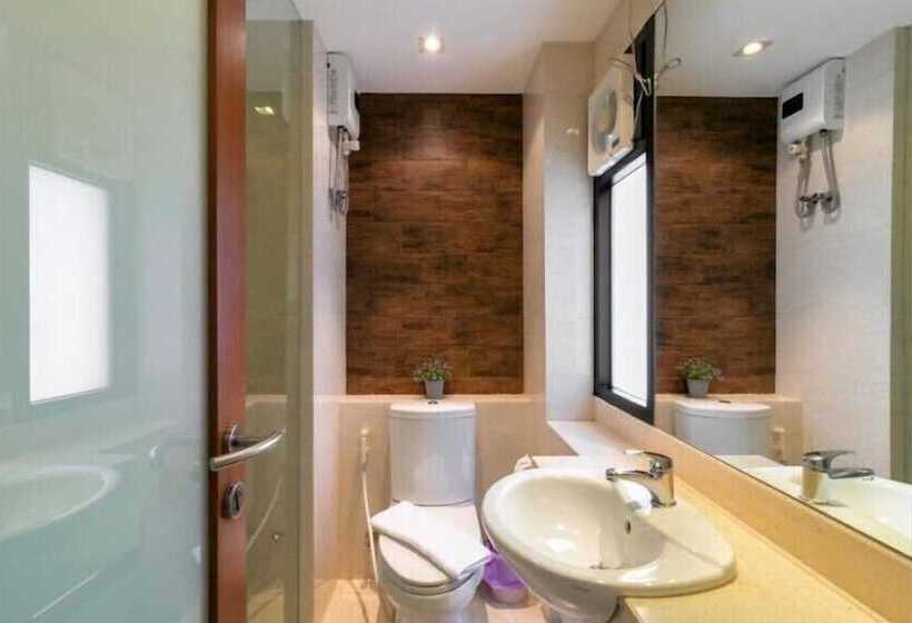 Silom Forest Exclusive Residence