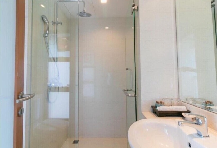 Silom Forest Exclusive Residence