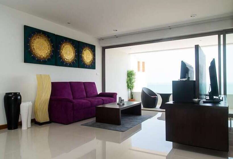 Tropical Sea View Residence