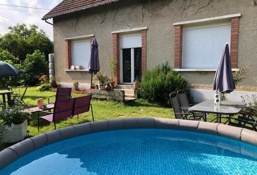 Aamiaismajoitus (B&B) Chambres à La Campagne