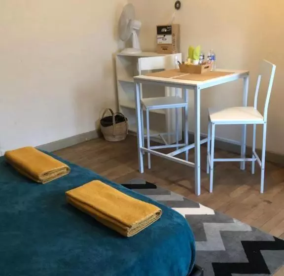Aamiaismajoitus (B&B) Chambres à La Campagne