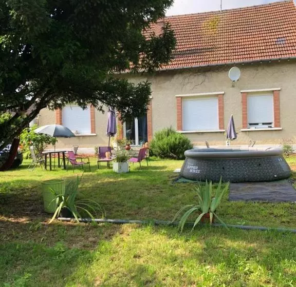 Aamiaismajoitus (B&B) Chambres à La Campagne