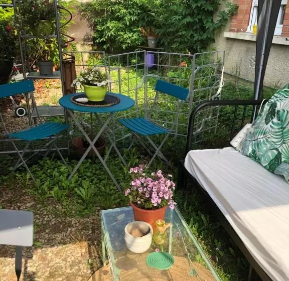 Aamiaismajoitus (B&B) Chambres à La Campagne