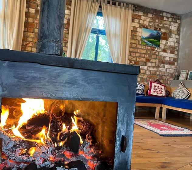 Darya Hostel Jyrgalan