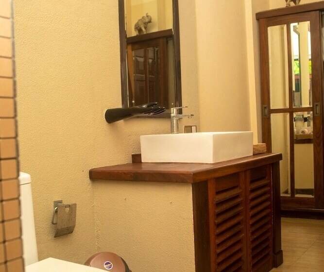 فندق Nikara Luxury Beach House