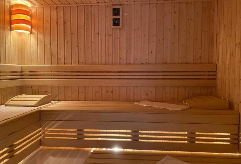 پانسیون Cottage Spa Ada