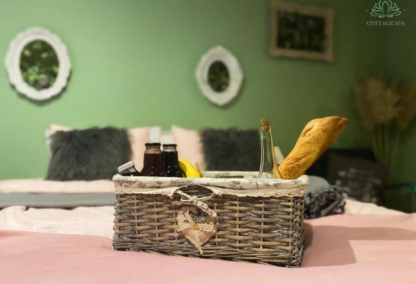 پانسیون Cottage Spa Ada