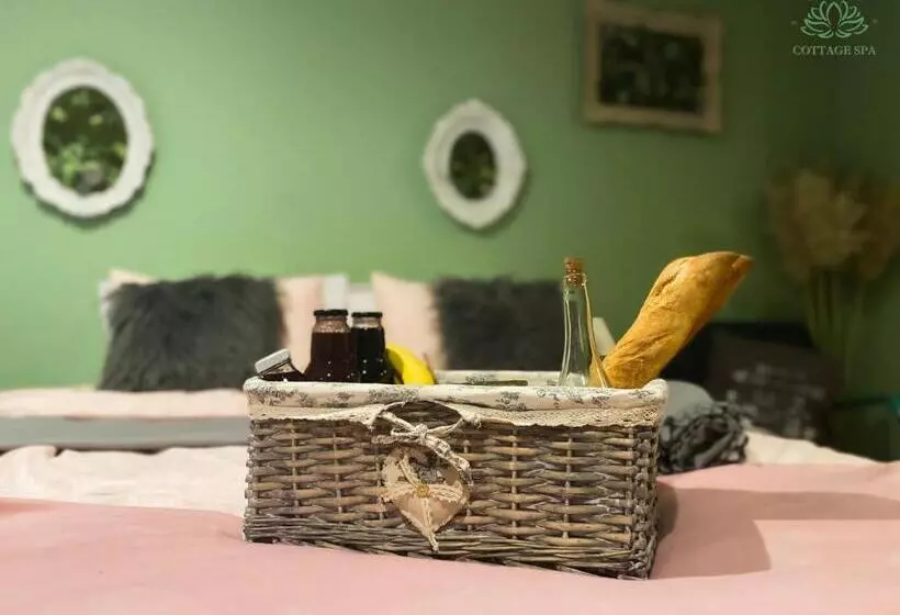 پانسیون Cottage Spa Ada