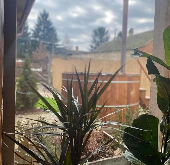 پانسیون Cottage Spa Ada