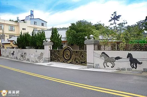 تختخواب و صبحانه 台中后里御馬園民宿 麗寶樂園民宿