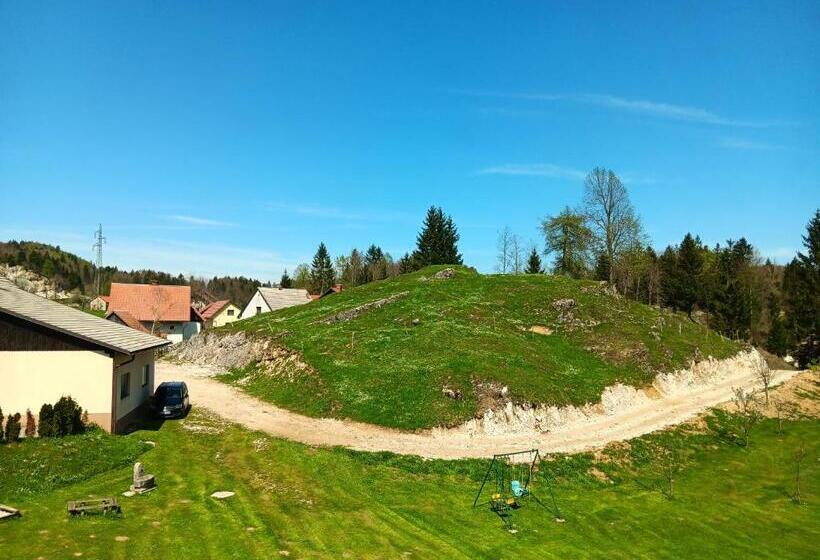 تختخواب و صبحانه Turistična Kmetija Pr Mark