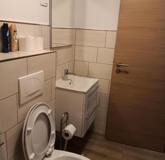 تختخواب و صبحانه Turistična Kmetija Pr Mark