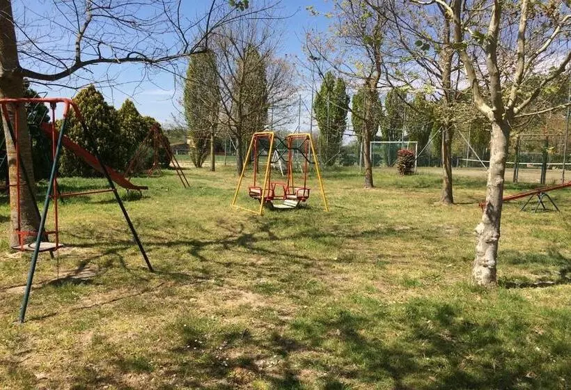 ホテル L Oasi Della Pergola
