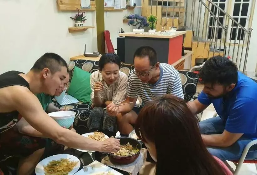 پانسیون Mikado Surf Camp