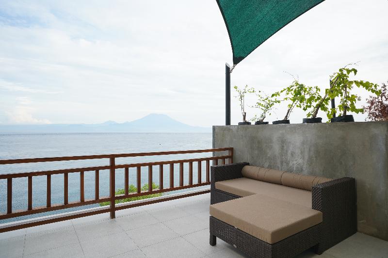 Adiwana Warnakali Resort