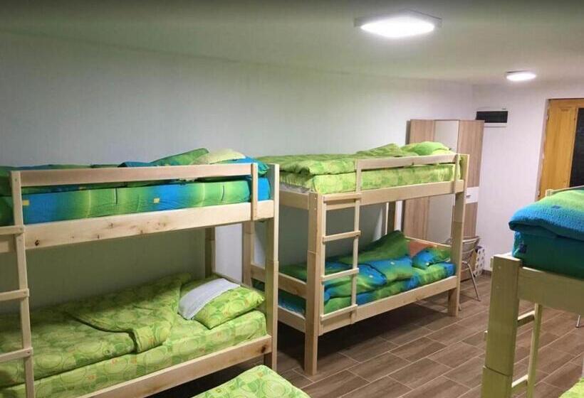 تختخواب و صبحانه Domacinstvo Kod Gere