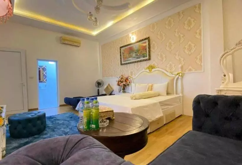 تختخواب و صبحانه Luxury Hotel T&l