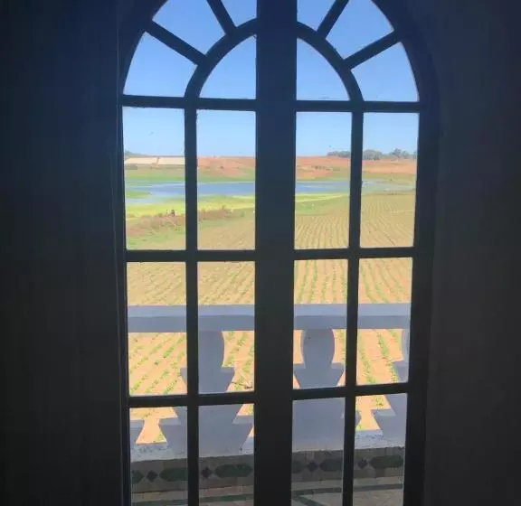 Aamiaismajoitus (B&B) Riad Des Oiseaux