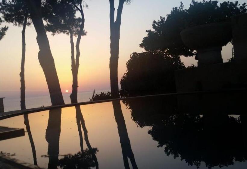 تختخواب و صبحانه Villa Elvira Hollywood Apartment