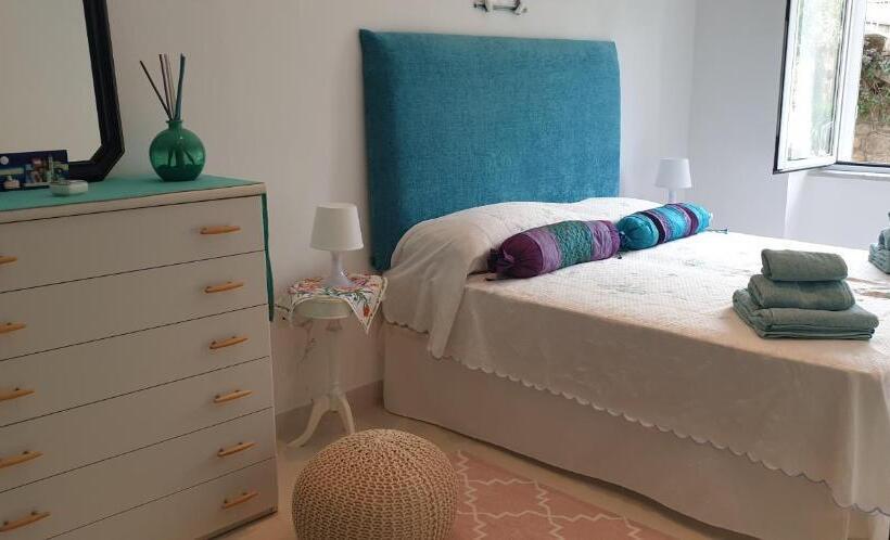 تختخواب و صبحانه Villa Elvira Hollywood Apartment