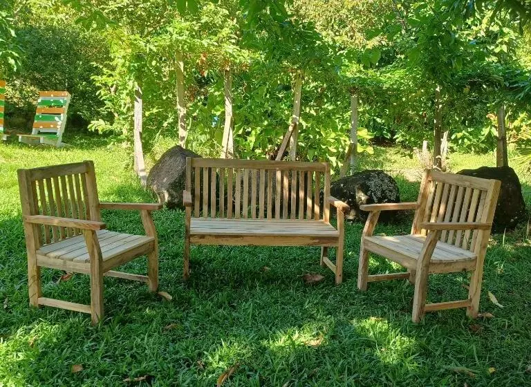 هتل Mango Garden Cottages