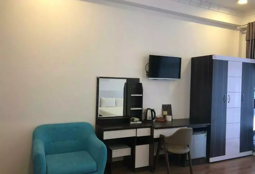 Ngoc Lan Hotel And Coffee
