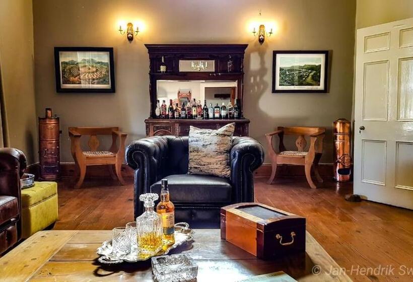 بنسيون Colonial Karoo Guesthouse