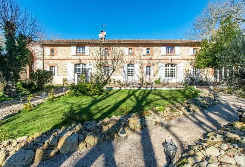 Majatalo Les Nuits Du Pastelier