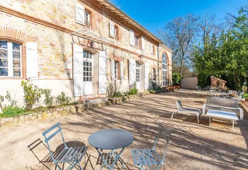 Majatalo Les Nuits Du Pastelier