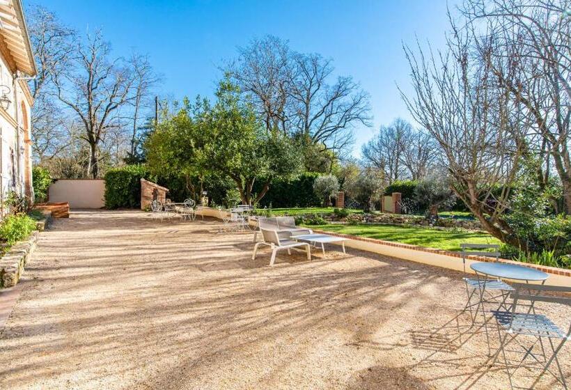 بنسيون Les Nuits Du Pastelier