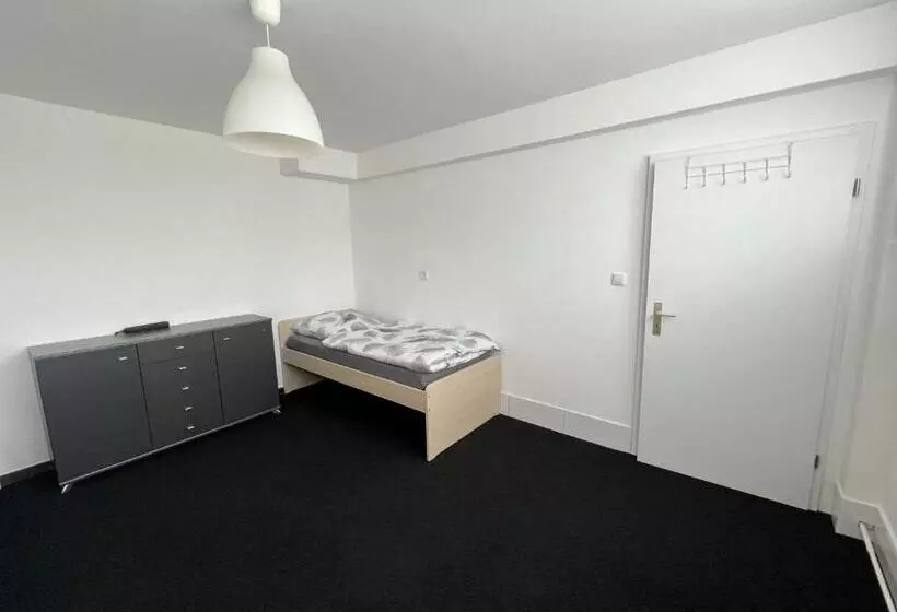 ペンション Messe Zimmer Hannover Pattensen