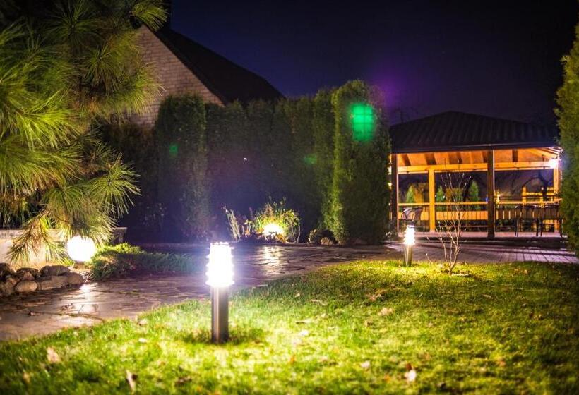 پانسیون Robeda