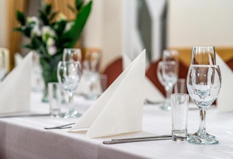 پانسیون Robeda