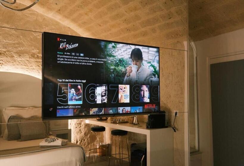 پانسیون The Saint Stays