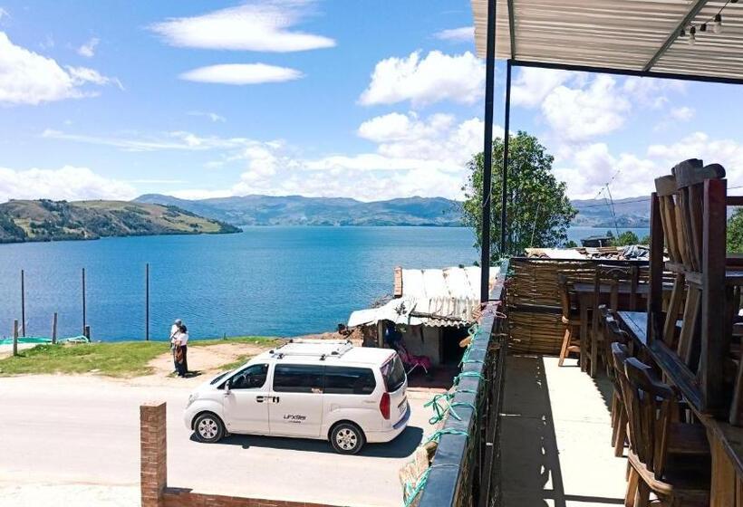 Общежитие Hospedaje Puerta Al Lago