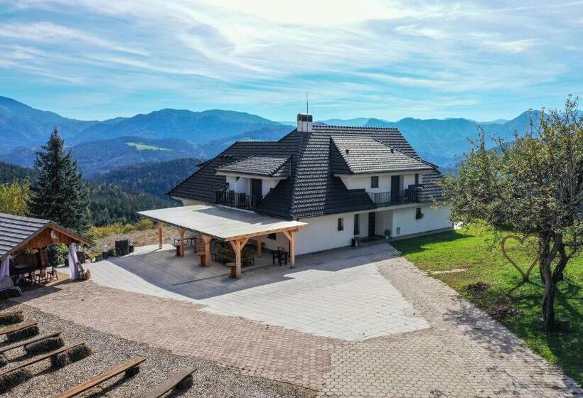 هاستل Vila Marin