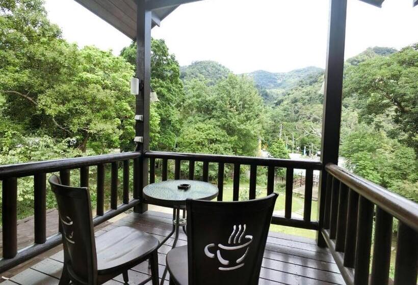 تختخواب و صبحانه Star Coffee & Homestay