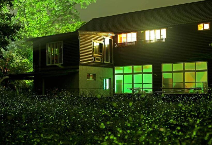 تختخواب و صبحانه Star Coffee & Homestay