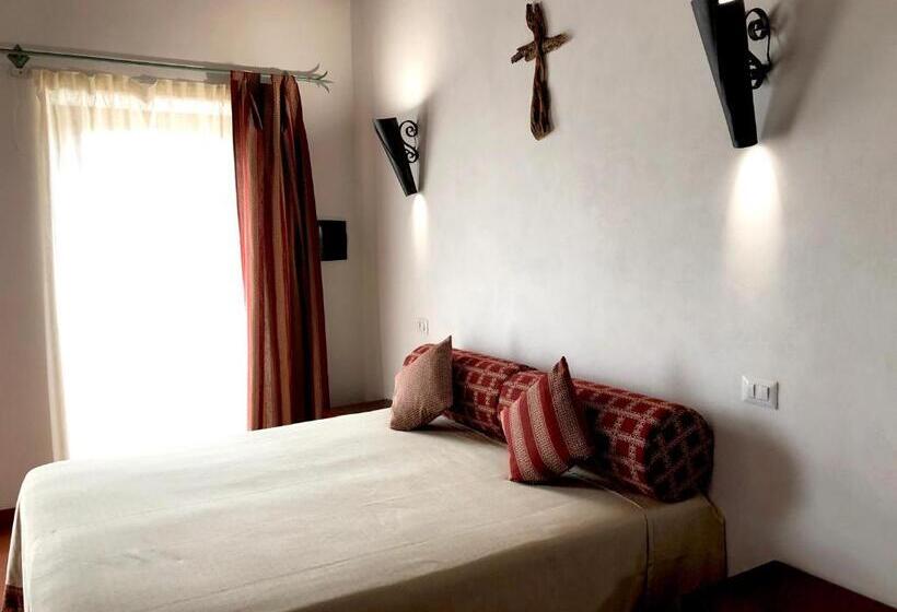 Отель Resort Fonte Vulci