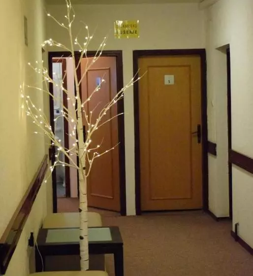 پانسیون Guesthouse Babin Zub