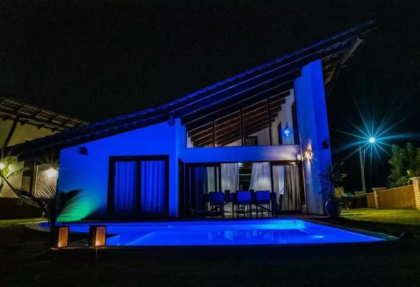 Majatalo Mencey Loco Beach House