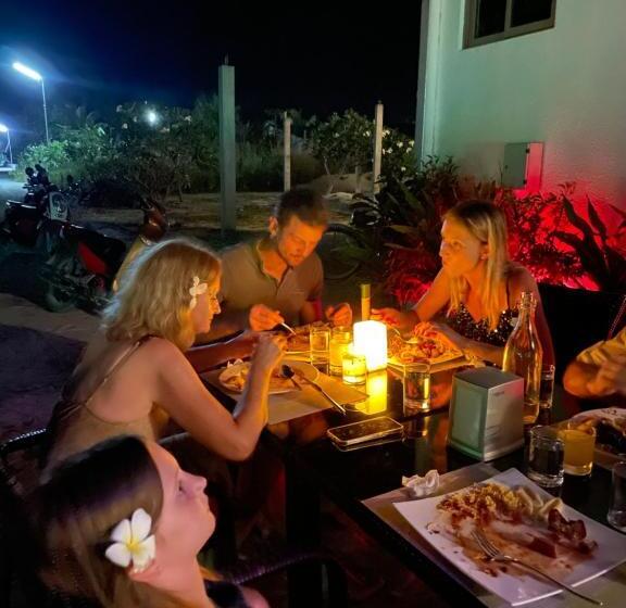 پانسیون Olive Goidhoo