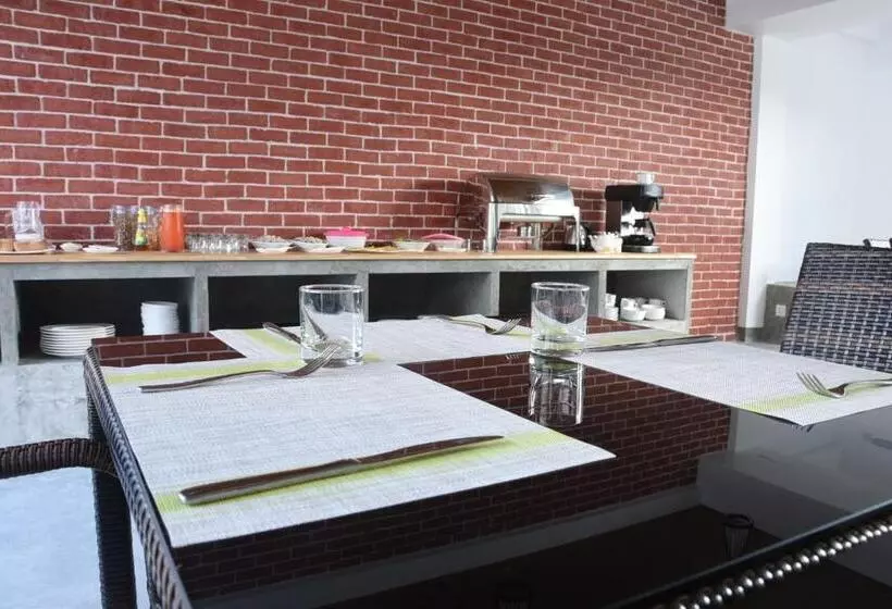 پانسیون Olive Goidhoo