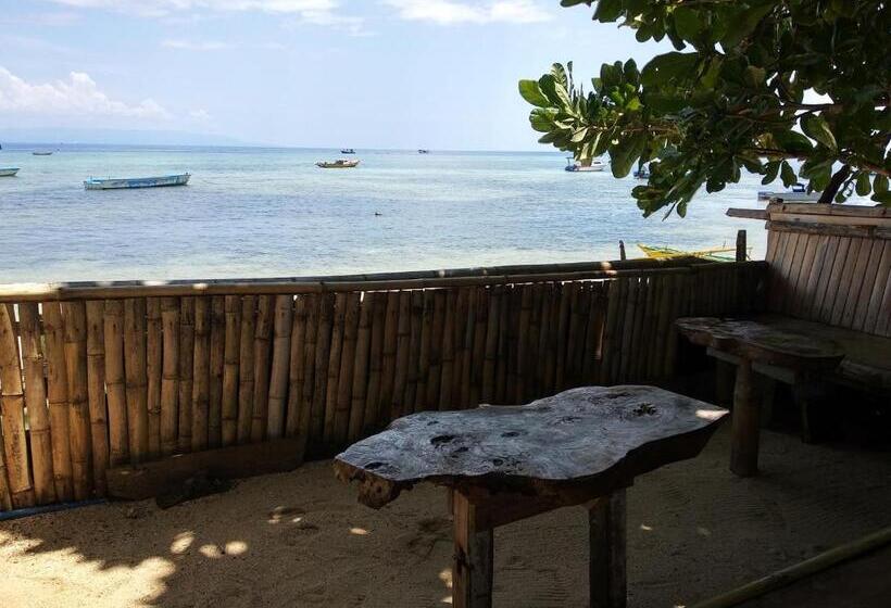 פנסיון Sunset Guest House & Bar