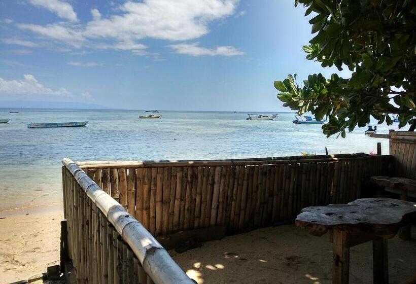 פנסיון Sunset Guest House & Bar