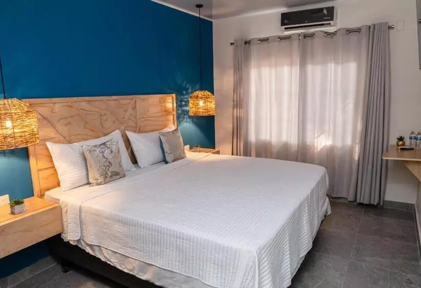 پانسیون We Hotel, La Lima