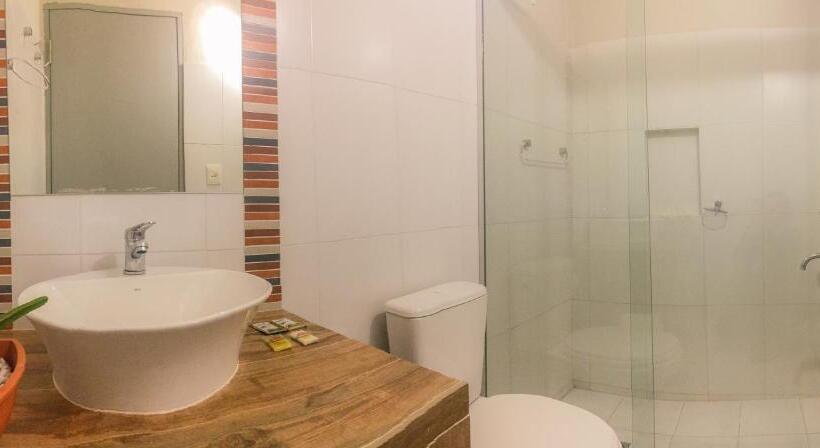 هتل Canarias Bed & Breakfast