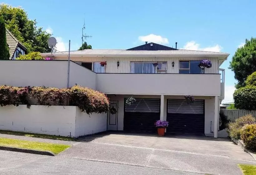 Majatalo Park View  Home Away From Home