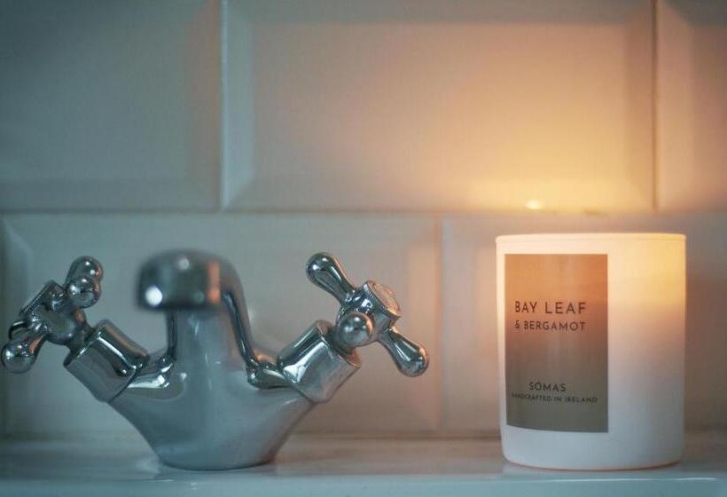 膳宿费 Roseville Youghal Luxury Accommodation